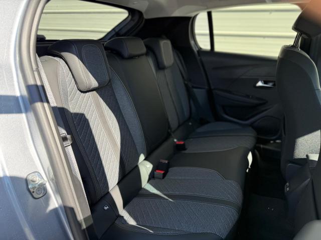 Peugeot 208 Allure 1.2 Hybrid 110 e-DCS6 Android Auto*SHZ*ACC*PDC v/h*KlimaAT* 