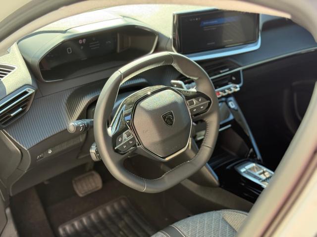 208 Allure 1.2 Hybrid 110 e-DCS6 Android Auto*SHZ*ACC*PDC v/h*KlimaAT* 