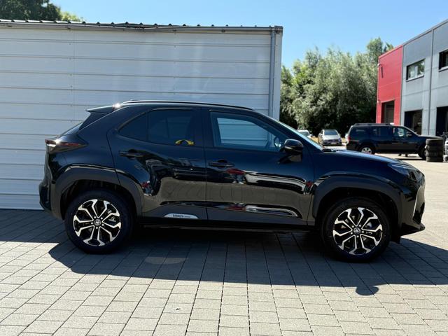 Toyota Yaris Cross Style Comfort 1,5-l-VVT-iE SafetyP*Navi*WinterPak*Kamera*Klimaauto*ACC*Keyless* 