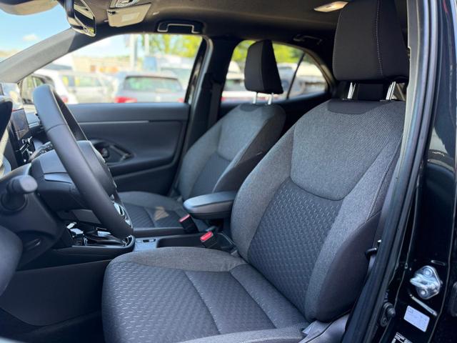 Toyota Yaris Cross Style Comfort 1,5-l-VVT-iE SafetyP*Navi*WinterPak*Kamera*Klimaauto*ACC*Keyless* 