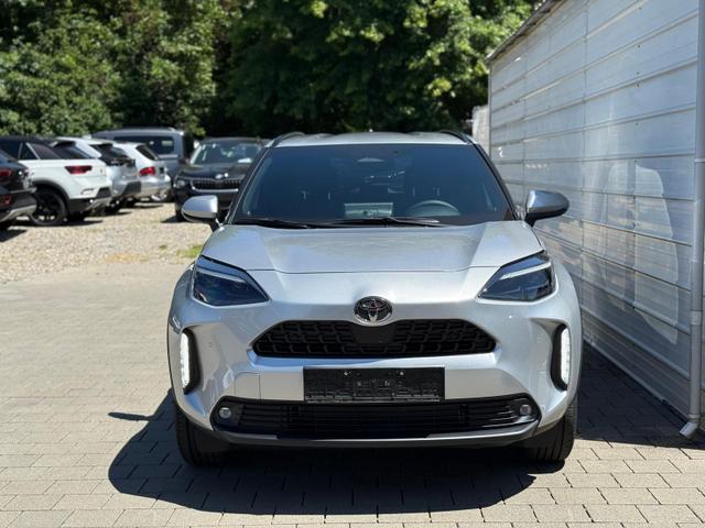Toyota Yaris Cross - Style Comfort 1,5-l-VVT-iE SafetyP*Navi*WinterPak*Kamera*Klimaauto*ACC*Keyless*