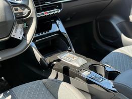 Peugeot 208 Allure 1.2 Hybrid 110 e-DCS6 Android Auto*SHZ*ACC*PDC v/h*KlimaAT* 