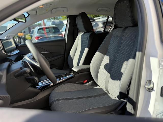 Peugeot 208 Allure 1.2 Hybrid 110 e-DCS6 Android Auto*SHZ*ACC*PDC v/h*KlimaAT* 