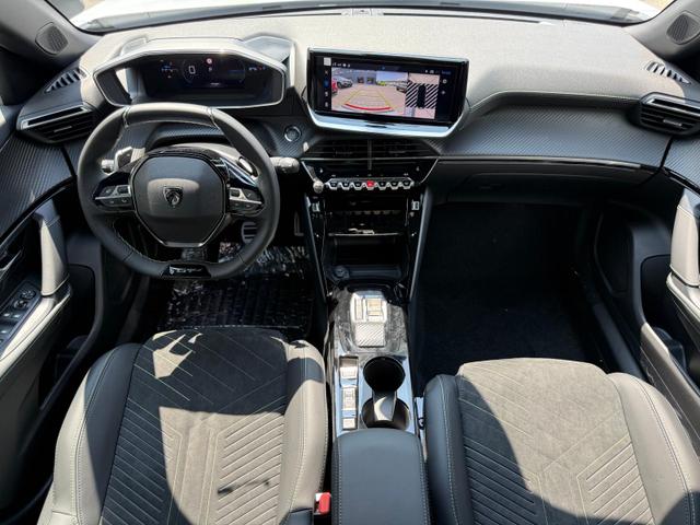 Peugeot 2008 GT HYBRID 145 e-DSC6 *Navi*ACC*Alcantara*SHZ*360°*Keyless*Klimaauto* 