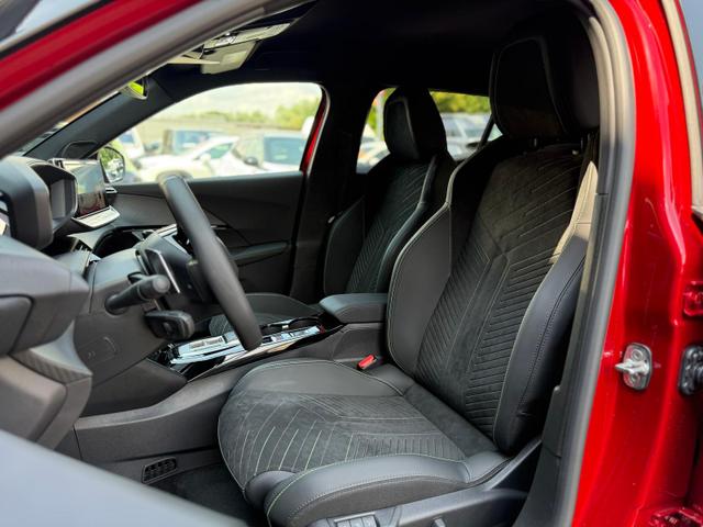 Peugeot 2008 GT HYBRID 145 e-DSC6 *Navi*ACC*Alcantara*SHZ*360°*Keyless*Klimaauto* 