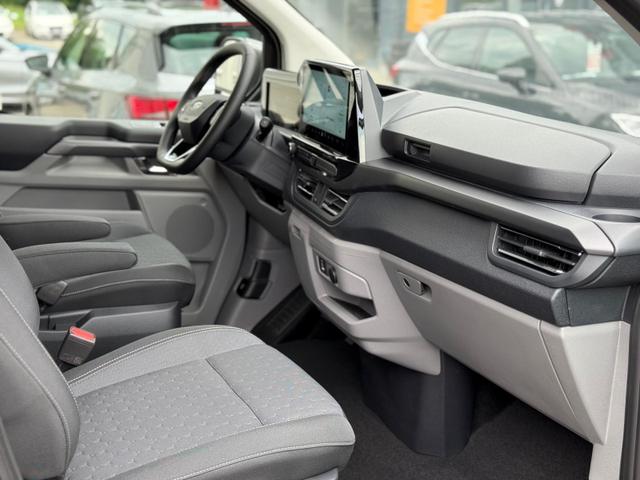 Ford Tourneo Custom Titanium 320 L2 2.0 EcoBlue A8 *Standhzg.*ACC*Kamera 