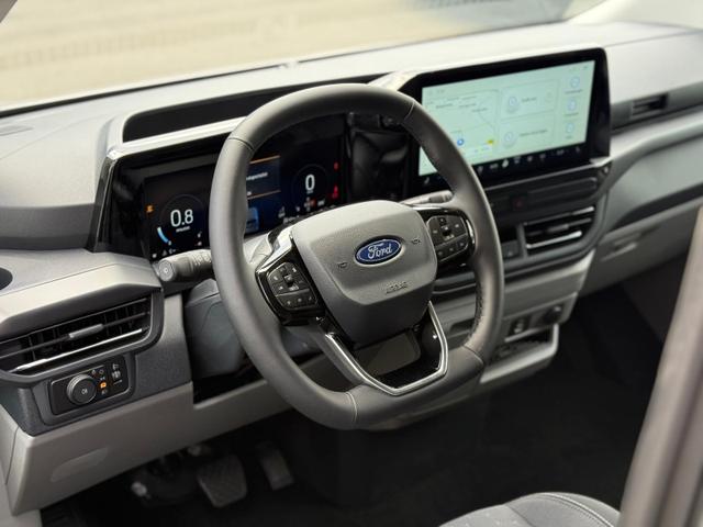 Ford Tourneo Custom Titanium 320 L2 2.0 EcoBlue A8 *Standhzg.*ACC*Kamera 
