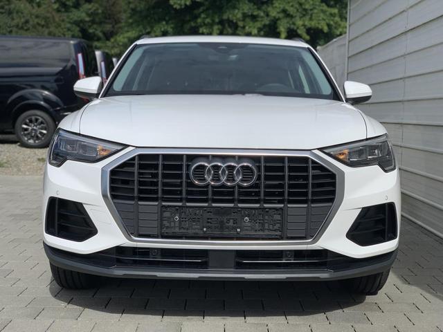 Audi Q3 - 35TFSI S-Tronic *LED*Climatronic*