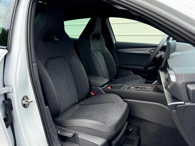 Cupra Formentor VZ 2.0 TSI DSG 4x4 *360°*ACC*NAVI*SHZ*5J Garantie 