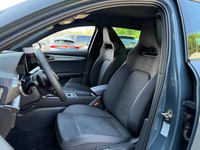 Cupra Formentor VZ 2.0 TSI DSG 4x4 *AHK*360°*ACC*NAVI*SHZ*5J Garantie 
