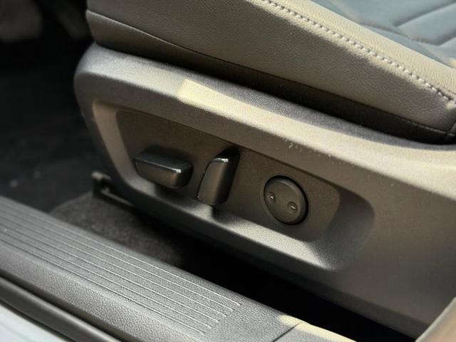 Nissan Qashqai N-DESIGN 1.3 mHEV AT Pano*20"*NAVI*E-Heck*SHZ*HeadUp*I-Key*E-Sitz* 