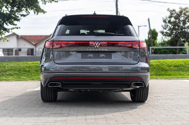 Volkswagen Touareg Elegance 3.0 V6 TDI *360°*AHK*MATRIX 