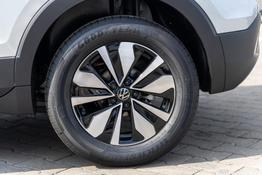 Volkswagen T-Cross LIFE 1.0 TSI DSG Android Auto*SHZ*Matrix-LED*Kamera*Keyless*16" 
