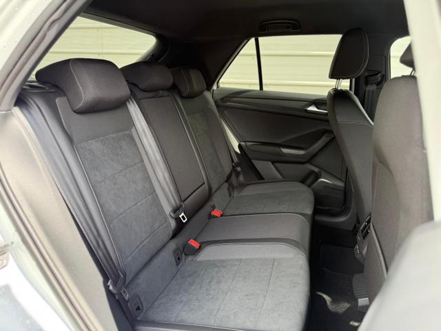 Volkswagen T-Roc Dark Line 1.5 TSI DSG *AHK*NAVI*Matrix* EasyOpen*SHZ* 