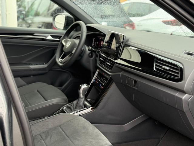 Volkswagen T-Roc Dark Line 1.5 TSI DSG *AHK*NAVI*Matrix* EasyOpen*SHZ* 
