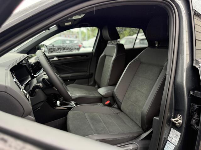 Volkswagen T-Roc Dark Line 1.5 TSI DSG *AHK*NAVI*Matrix* EasyOpen*SHZ* 