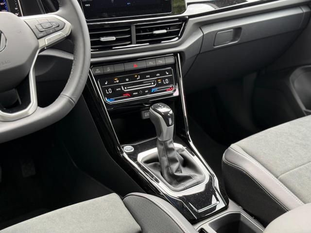 Volkswagen T-Roc Dark Line 1.5 TSI DSG *AHK*NAVI*Matrix* EasyOpen*SHZ* 