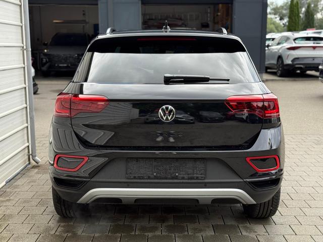 Volkswagen T-Roc Dark Line 1.5 TSI DSG *AHK*NAVI*Matrix* EasyOpen*SHZ* 