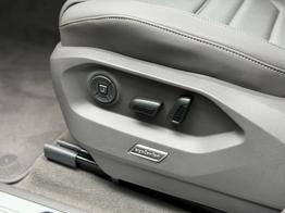 Volkswagen Touareg Elegance 3.0 V6 TDI *360°*AHK*MATRIX 