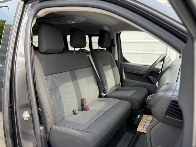 Opel Vivaro Lang 2.0 D 180 *AHK*9-SITZER*KAMERA*NAVI 