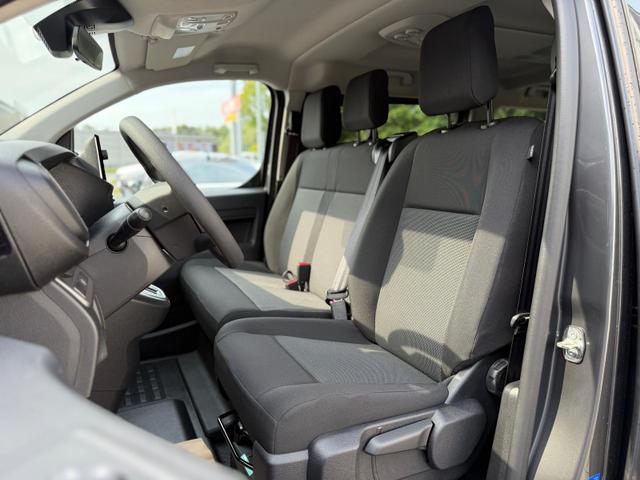 Opel Vivaro Lang 2.0 D 180 *AHK*9-SITZER*KAMERA*NAVI 