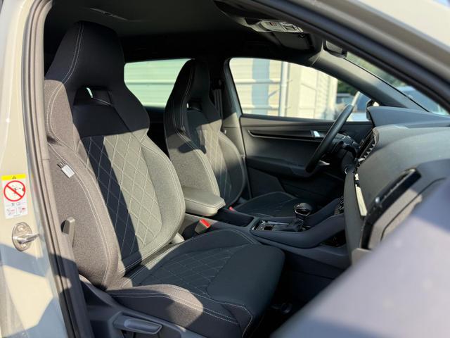 Skoda Karoq Sportline 2.0 TSI DSG 4x4 *AHK*19Zoll 