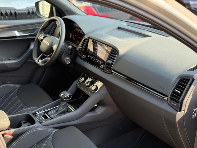Skoda Karoq Sportline 2.0 TSI DSG 4x4 *AHK*19Zoll 