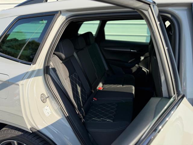 Skoda Karoq Sportline 2.0 TSI DSG 4x4 *AHK*19Zoll 
