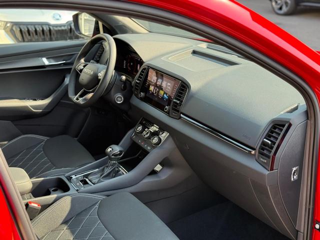 Skoda Karoq Sportline 2.0 TSI DSG 4x4 *AHK*19Zoll 