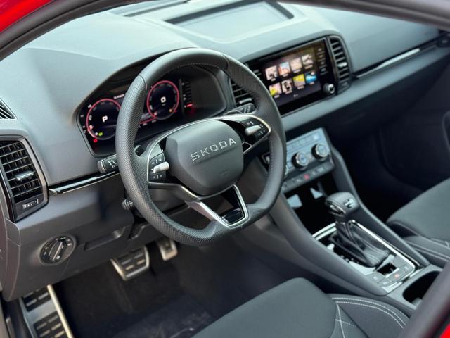 Skoda Karoq Sportline 2.0 TSI DSG 4x4 *AHK*19Zoll 
