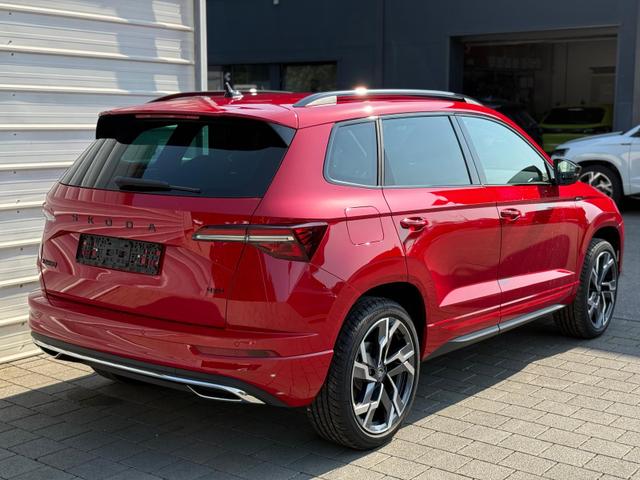 Skoda Karoq Sportline 2.0 TSI DSG 4x4 *AHK*19Zoll 