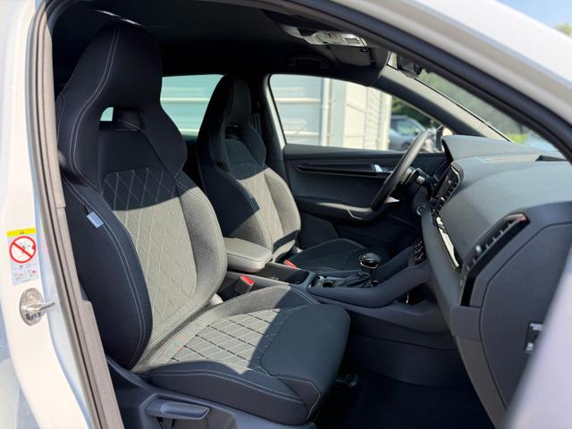 Skoda Karoq Sportline 2.0 TSI DSG 4x4 *AHK*19Zoll 