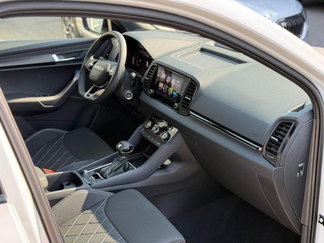 Skoda Karoq Sportline 2.0 TSI DSG 4x4 *AHK*19Zoll 