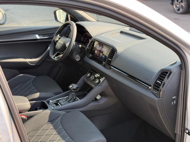 Skoda Karoq Sportline 2.0 TSI DSG 4x4 *AHK*19Zoll 