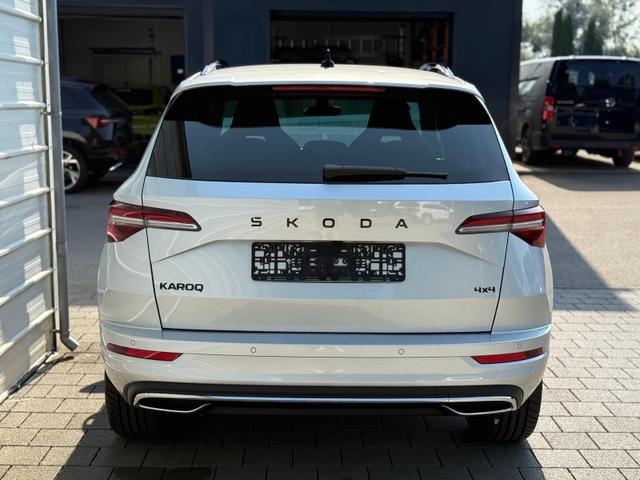 Skoda Karoq Sportline 2.0 TSI DSG 4x4 *AHK*19Zoll 