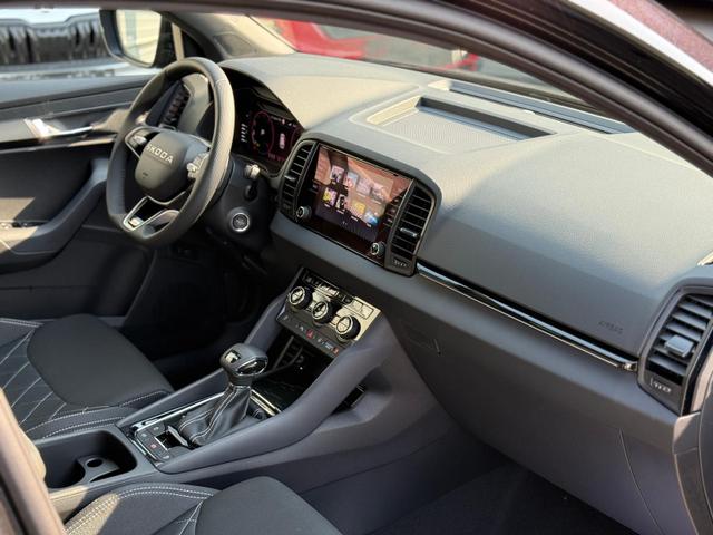 Skoda Karoq Sportline 2.0 TSI DSG 4x4 *AHK*19Zoll 
