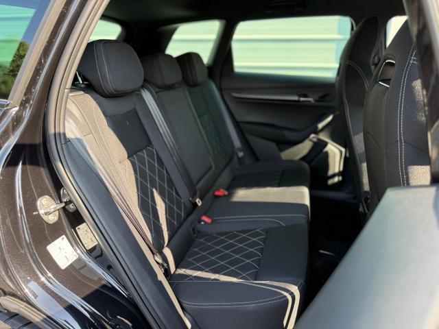 Skoda Karoq Sportline 2.0 TSI DSG 4x4 *AHK*19Zoll 