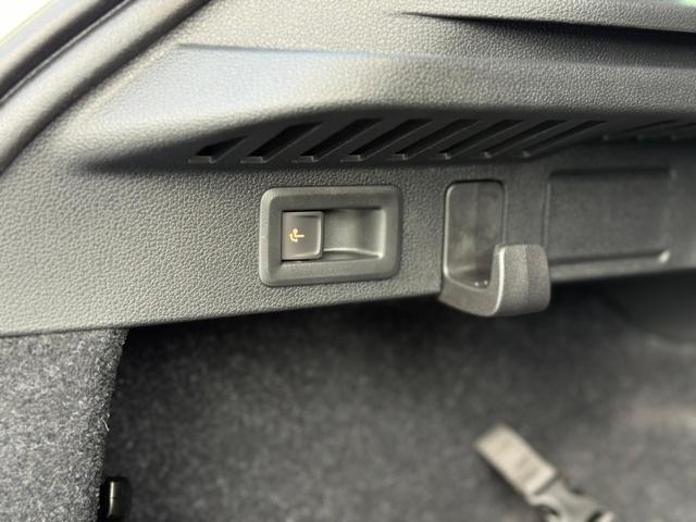 Skoda Kamiq Monte Carlo 1.5 TSI DSG *AHK*PANO*MATRIX*KAMERA 