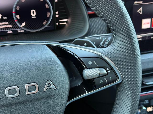 Skoda Kamiq Sport 1.5 TSI DSG *KAMERA*KESSY*SHZ 