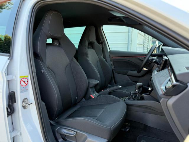 Skoda Kamiq Sport 1.5 TSI DSG *AHK*ACC*KAMERA*KESSY*SHZ 