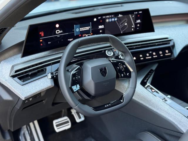 3008 GT HYBRID 145 e-DSC6 *AHK*360°*NAVI*19"*Matrix LED*Winterpak*E-Heck* 