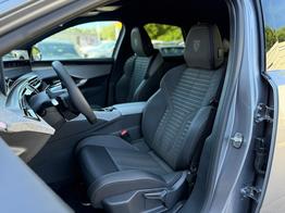 Peugeot 3008 GT HYBRID 145 e-DSC6 *AHK*360°*NAVI*19"*Matrix LED*Winterpak*E-Heck* 