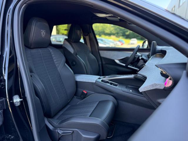 3008 GT HYBRID 145 e-DSC6 *AHK*360°*NAVI*19"*Matrix LED*Winterpak*E-Heck* 