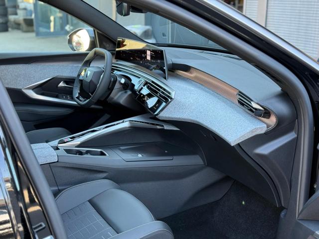 3008 GT HYBRID 145 e-DSC6 *AHK*360°*NAVI*19"*Matrix LED*Winterpak*E-Heck* 