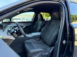 Peugeot 3008 GT HYBRID 145 e-DSC6 *AHK*360°*NAVI*19"*Matrix LED*Winterpak*E-Heck* 