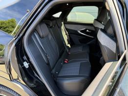 Peugeot 3008 GT HYBRID 145 e-DSC6 *AHK*360°*NAVI*19"*Matrix LED*Winterpak*E-Heck* 