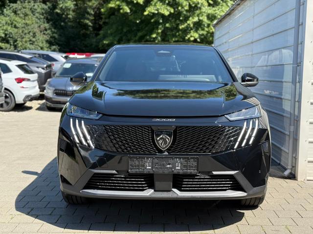 Peugeot 3008 - Allure HYBRID 145 e-DSC6 *AHK*NAVI*360°*19"*LED*ACC*Winterpak*