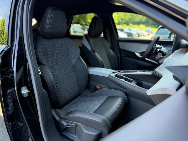 Peugeot 3008 Allure HYBRID 145 e-DSC6 *AHK*NAVI*360°*19"*LED*ACC*Winterpak* 