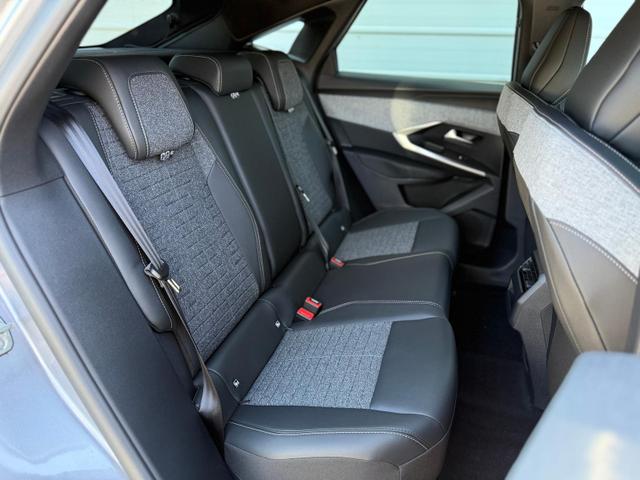 Peugeot 3008 Allure HYBRID 145 e-DSC6 *AHK*NAVI*360°*19"*LED*ACC*Winterpak* 