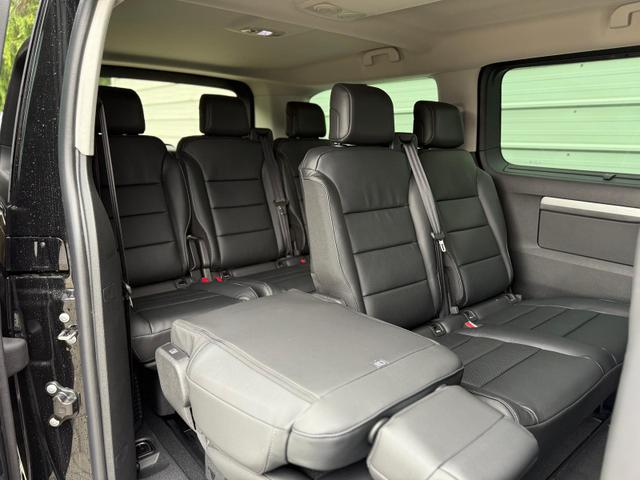 Peugeot Traveller Premium L3 180 BHDI EAT8 *ACC*Navi*180°*AHK 